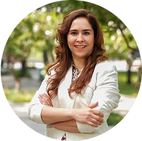 Foto moderadora mesa 5